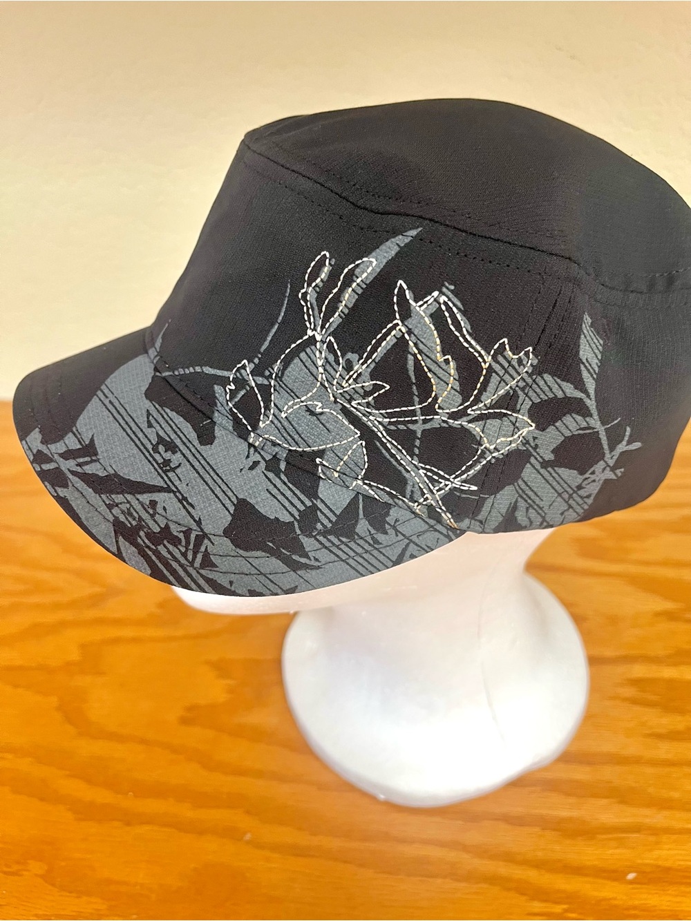 Y2K Vintage Columbia Cadet Hat